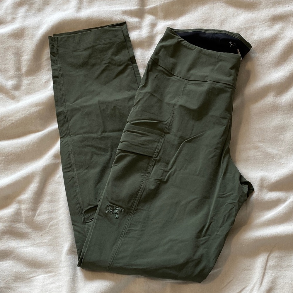 Arc'teryx Women's Sabria pants